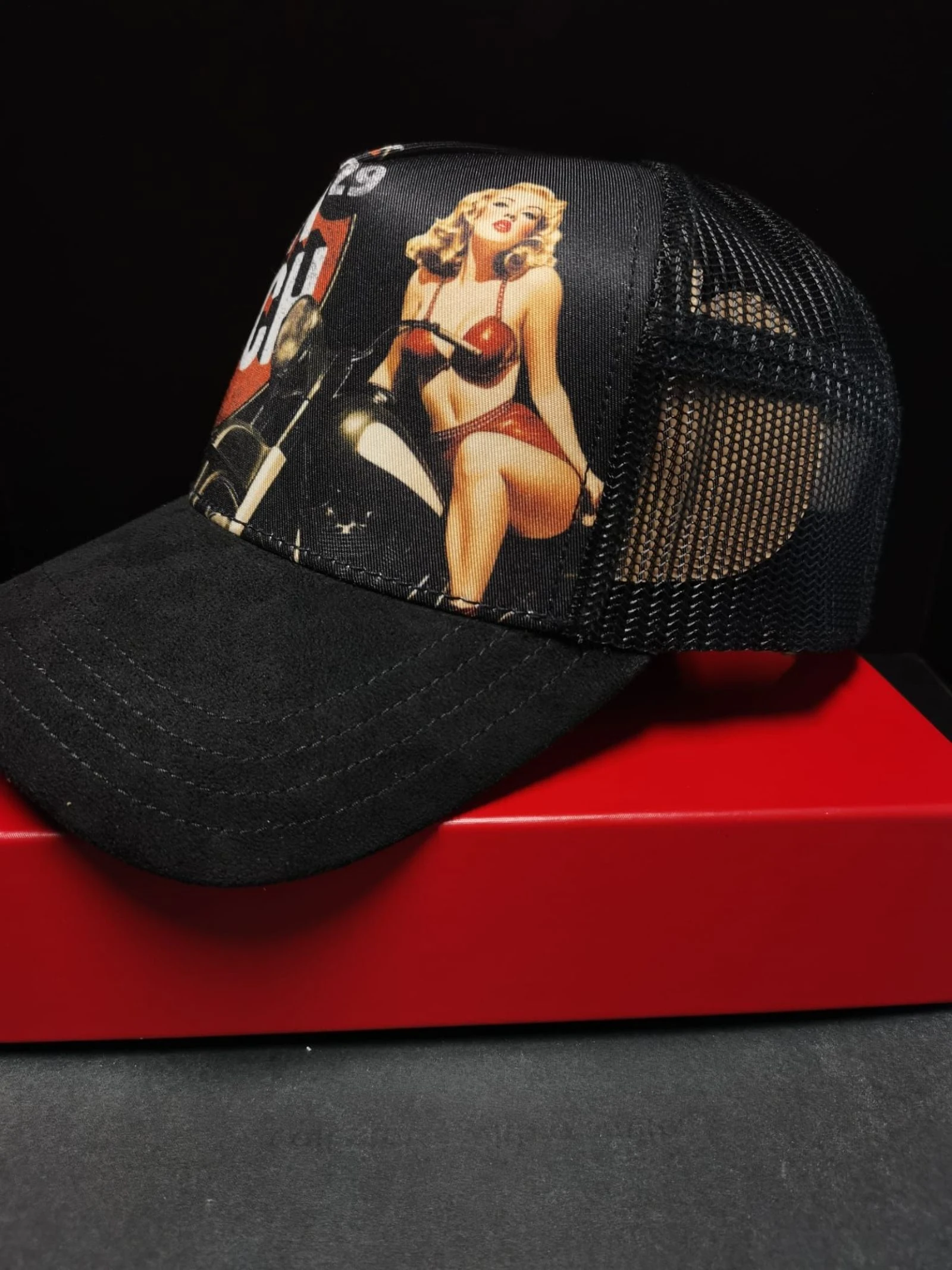 Von Ducht Cap – photo 5